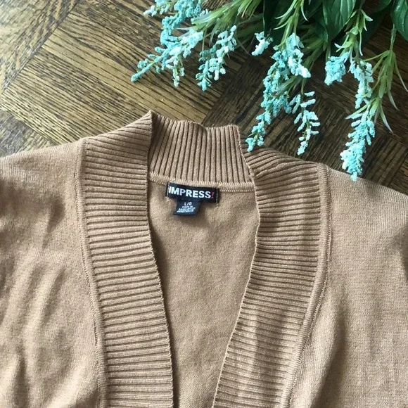 Brown Cardigan Sweater 🤎 - Picture 2 of 5